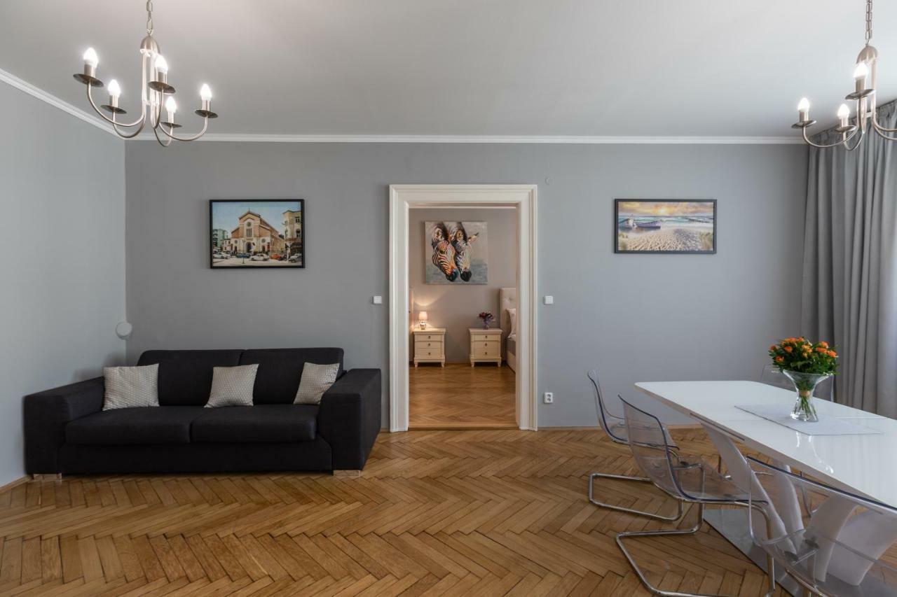Slabur Residence Praga Exterior foto